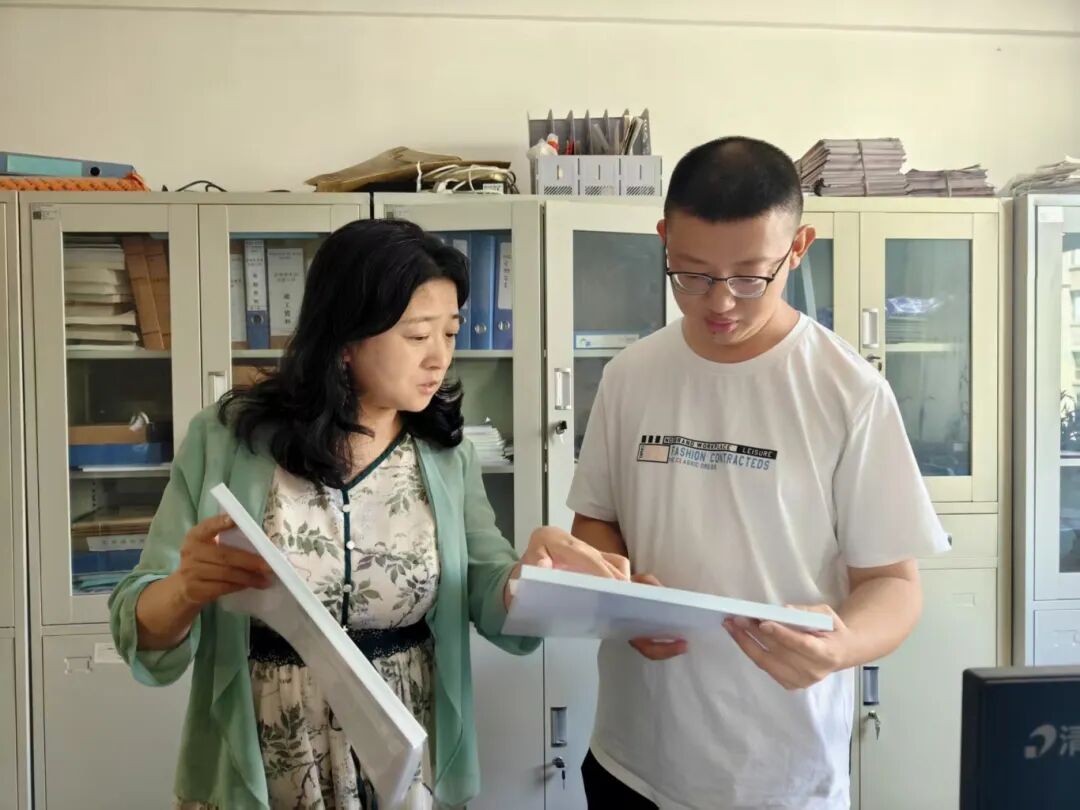 江阴市博物馆助力霍城县博物馆启航：共筑文化桥梁，携手文博新篇！